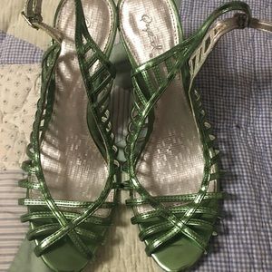 Green sandal heels
